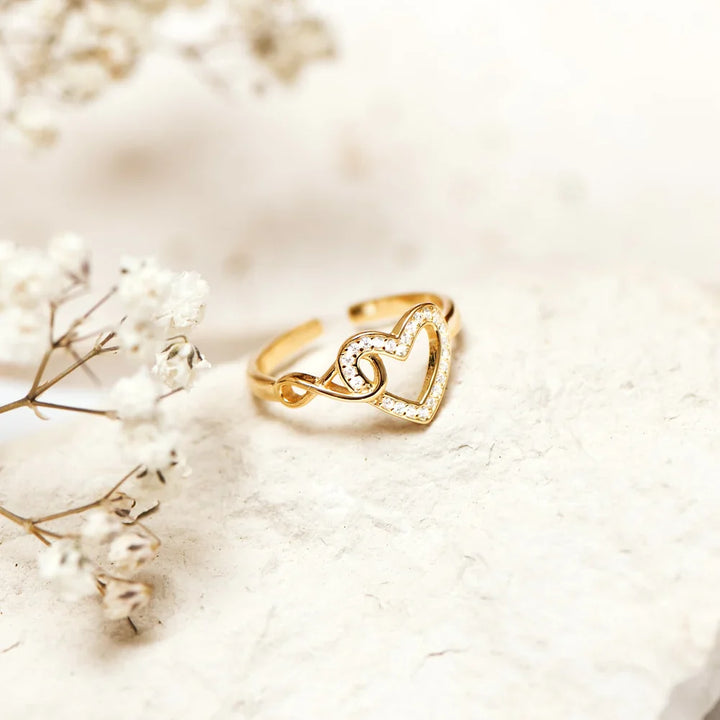 Forever Love™ – Infinite Heart Ring