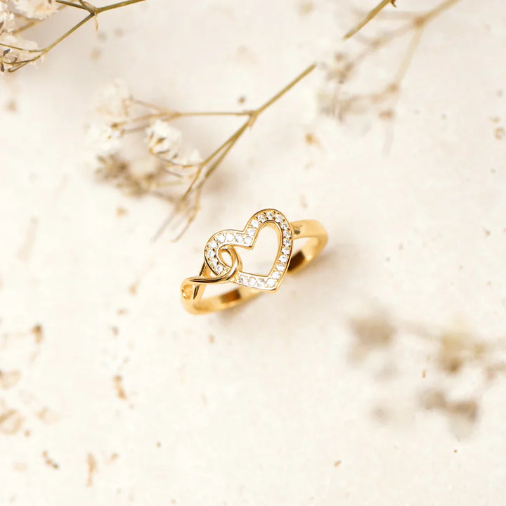 Forever Love™ – Infinite Heart Ring