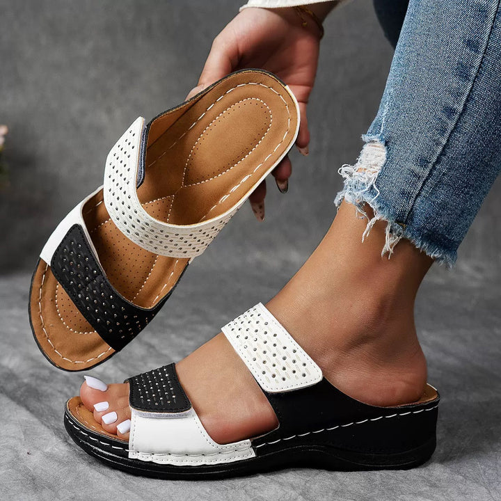 Ortholuxe™ – Breathable Orthopedic Slip-In Sandals